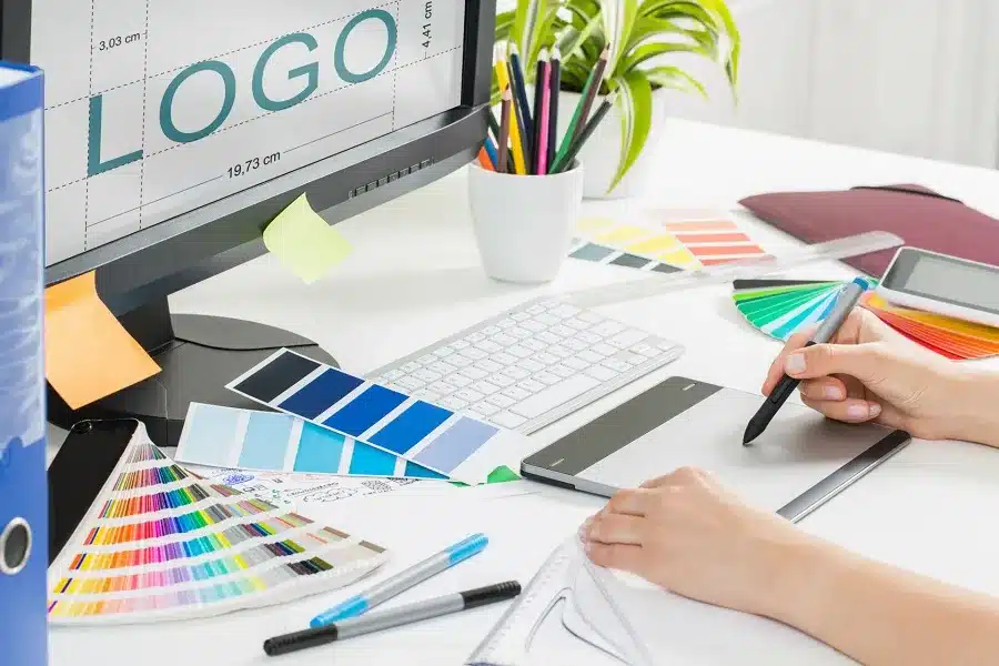 Create a Free Attractive Logo with Canva