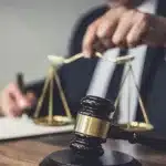 Do You Need A Business Litigation Lawyer? 